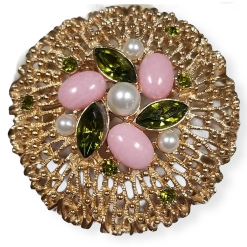 Vintage Sarah Coventry Faux Pearl Cabachon Brooch
